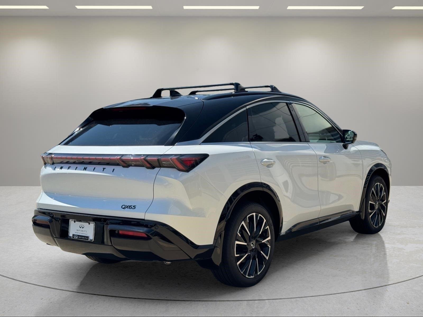 New 2027 2T RAD WHT INFINITI Autograph AWD image 5
