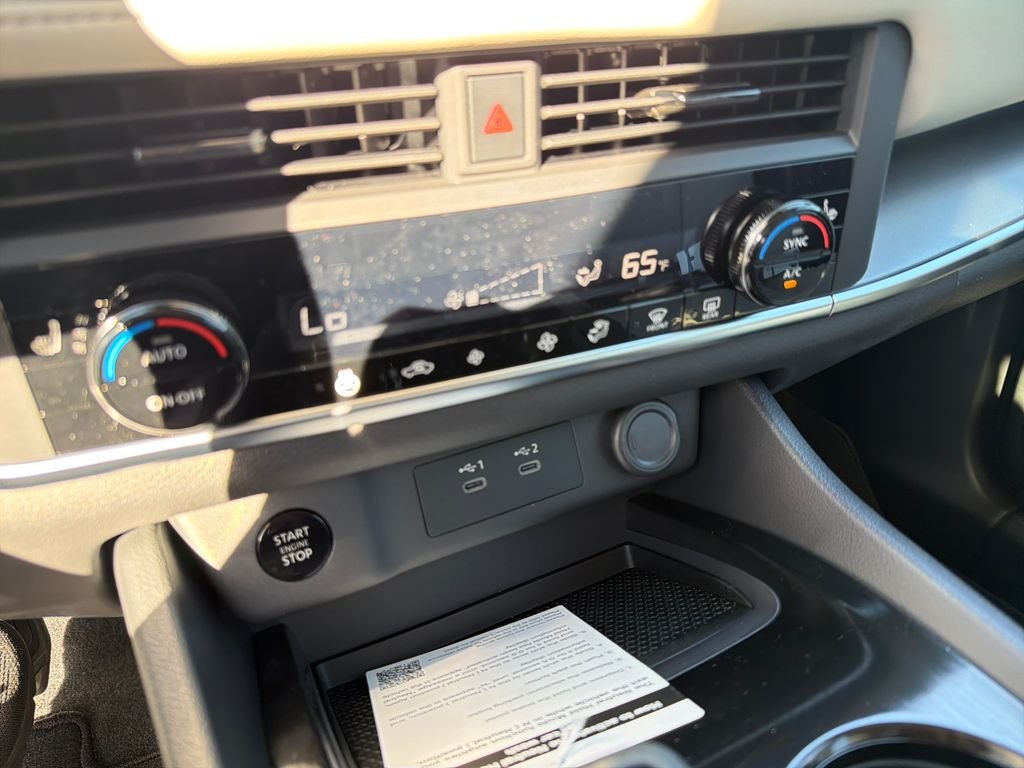 New 2026 Nissan Rogue Dark Armor 4D Sport Utility