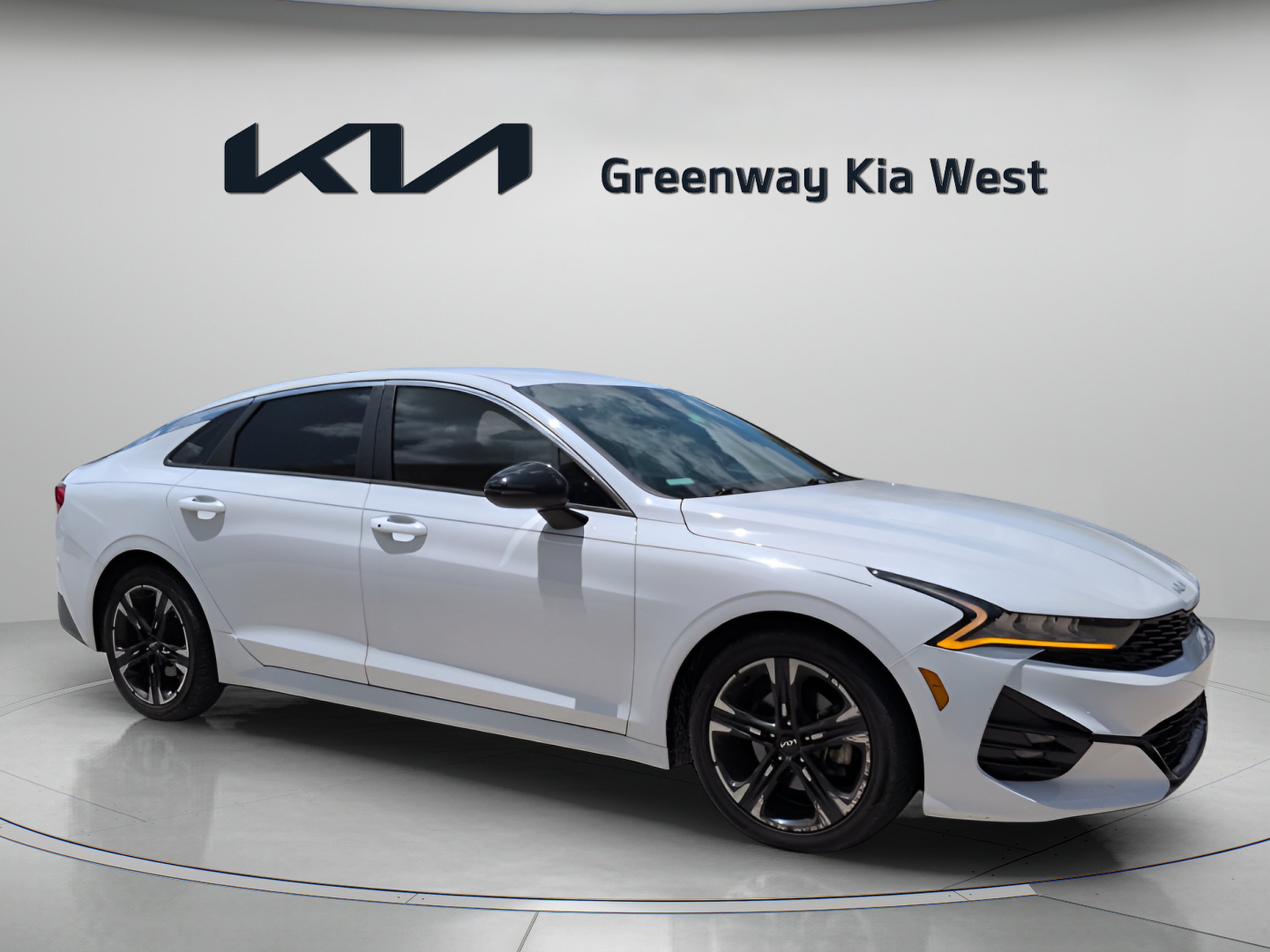Certified Used 2022 Glacial White Pearl Kia GT-Line image 2