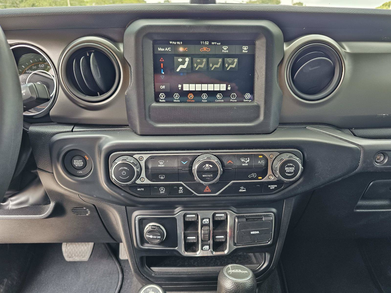 2023 Jeep Gladiator Sport S - Photo 27