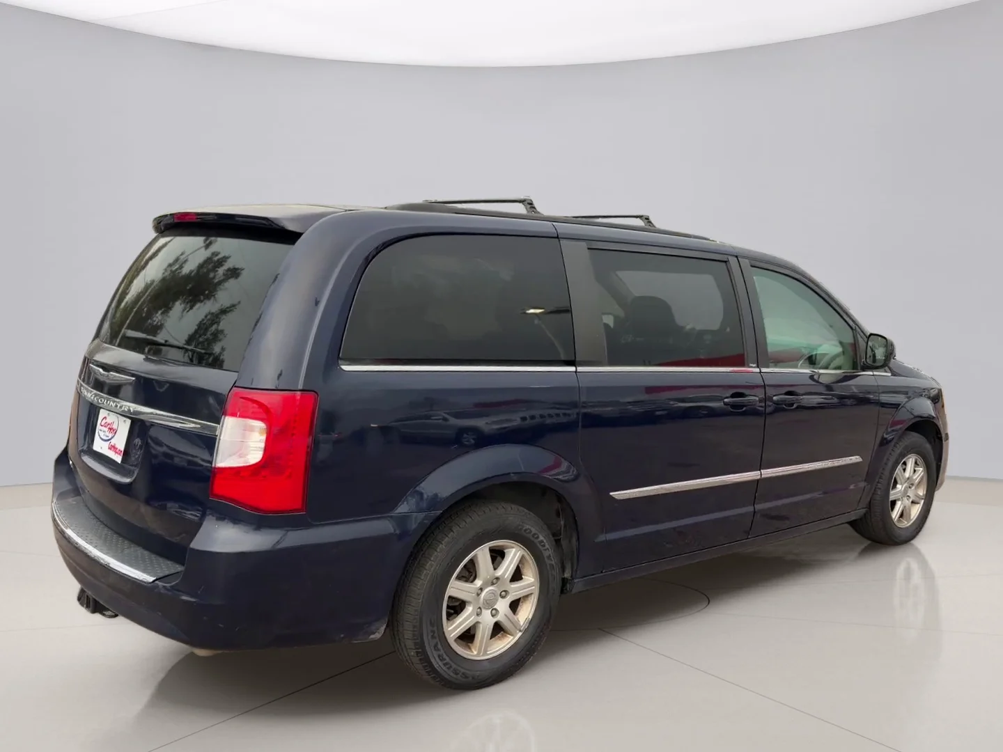 Used 2012 Blue Chrysler TOURING image 5