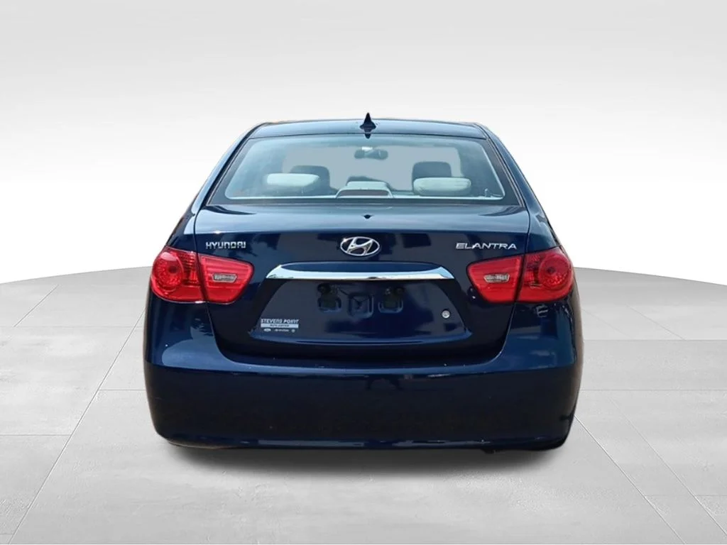 Used 2010 Regatta Blue Pearl Hyundai SE image 5