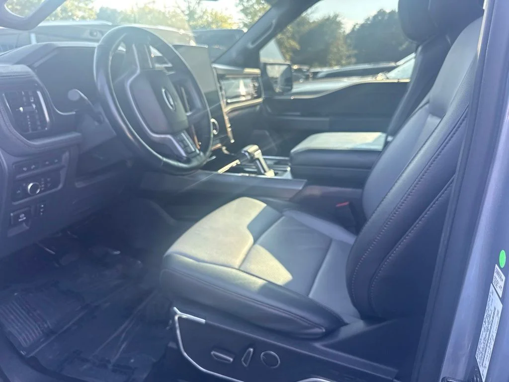 Used 2022 Blue Ford Lariat image 3