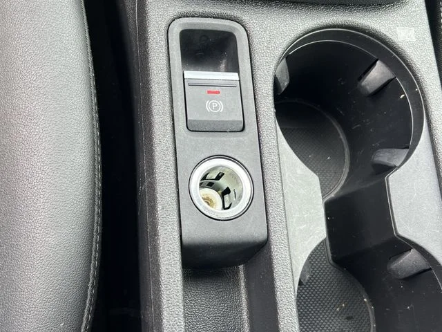 Used 2024  Audi 40 Premium image 24