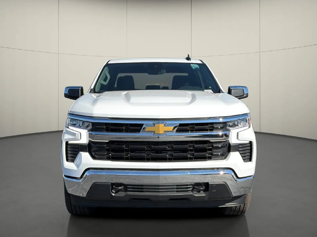 New 2026 Summit White Chevrolet LT image 2
