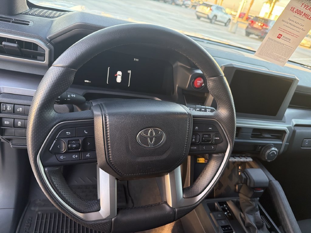2025 Toyota 4Runner TRD Off-Road - Photo 16