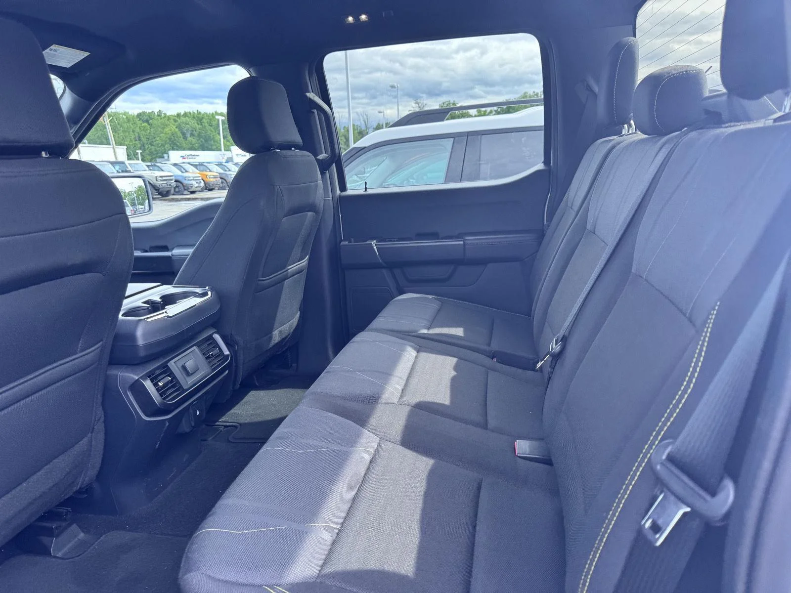 Used 2025 Oxford White Ford STX image 9