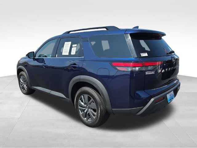 Used 2024 Blue Nissan SV image 3