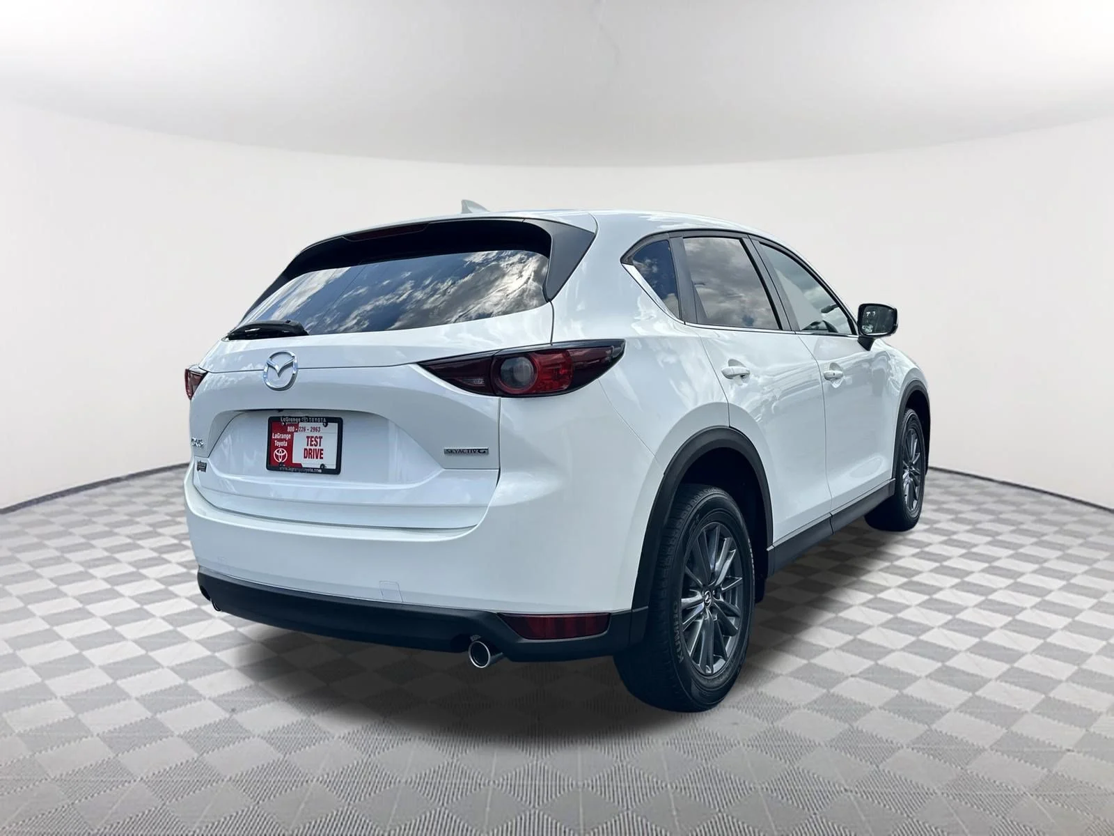 Used 2021 Snowflake White Pearl Mica Mazda Touring image 5