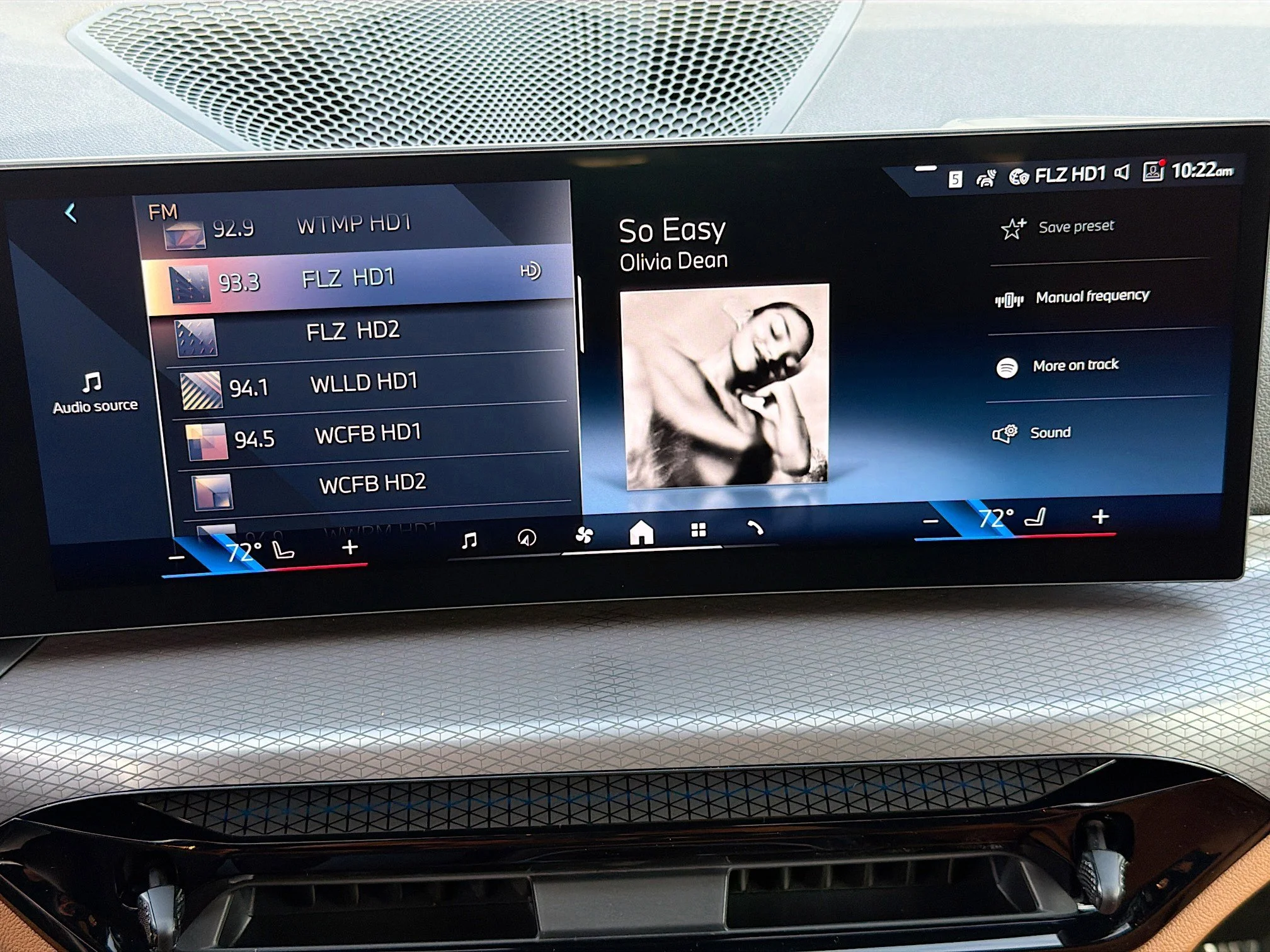 New 2026 Skyscraper Grey Metallic BMW eDrive40 image 31