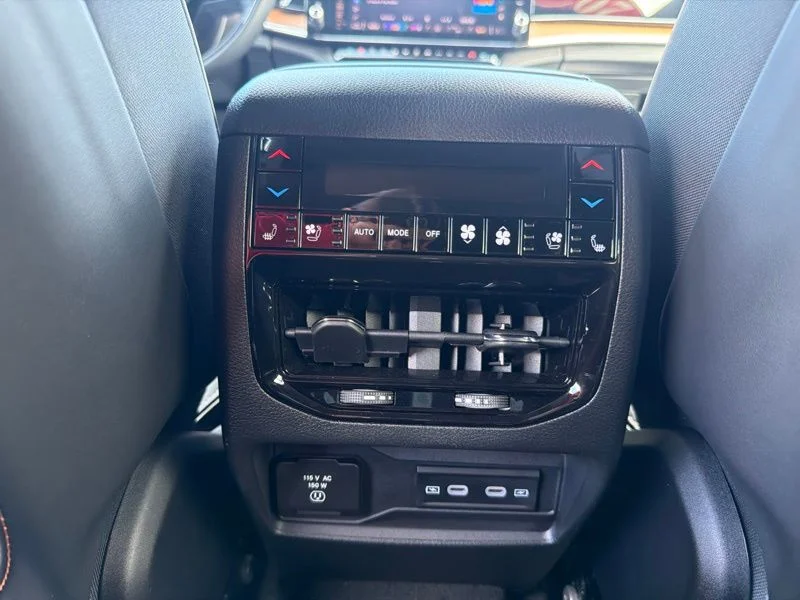 Used 2026 Black Jeep Summit image 20