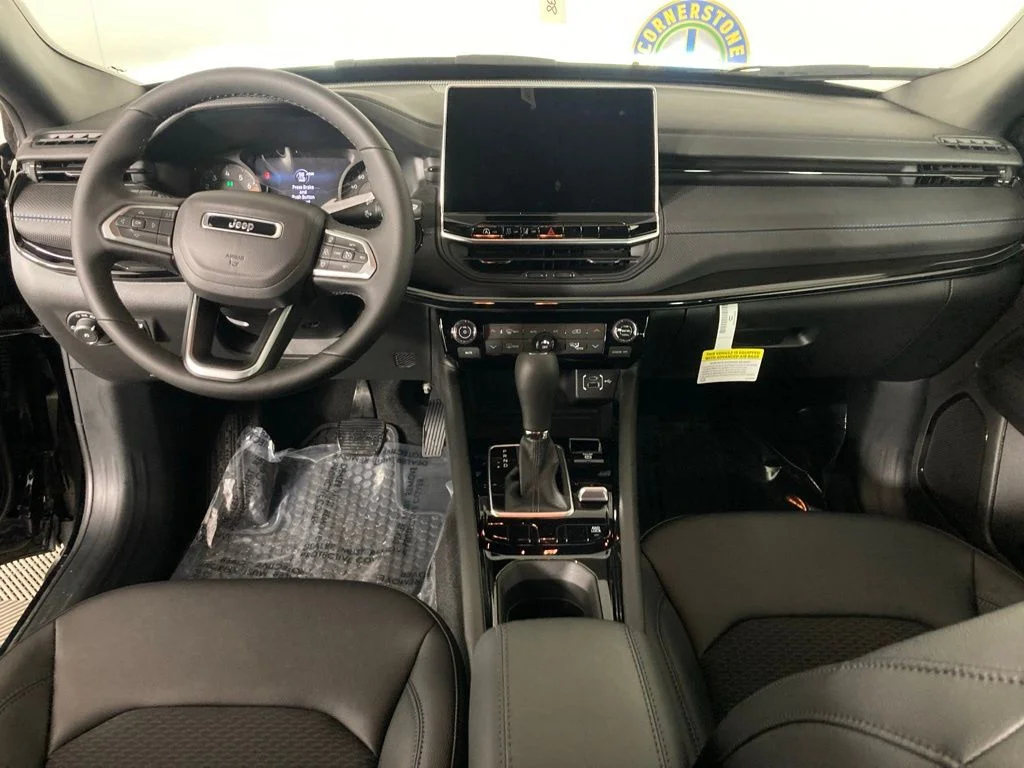 2026 Jeep Compass Altitude Special Edition - Photo 6