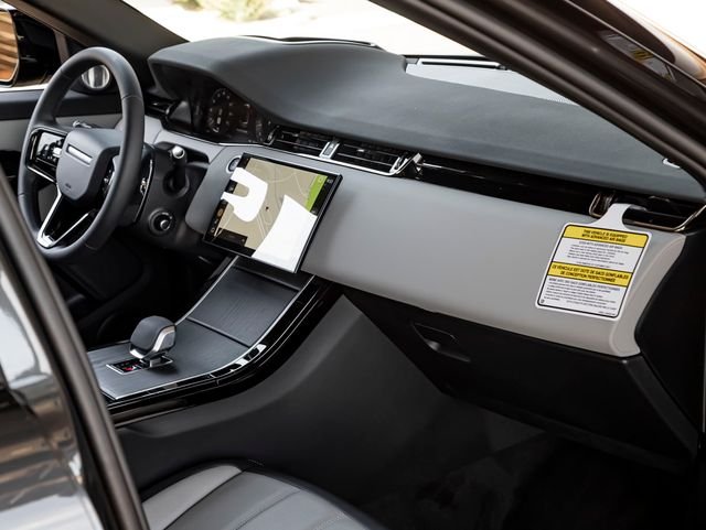 New 2026 Carpathian Grey Land Rover Hoxton Edition image 33
