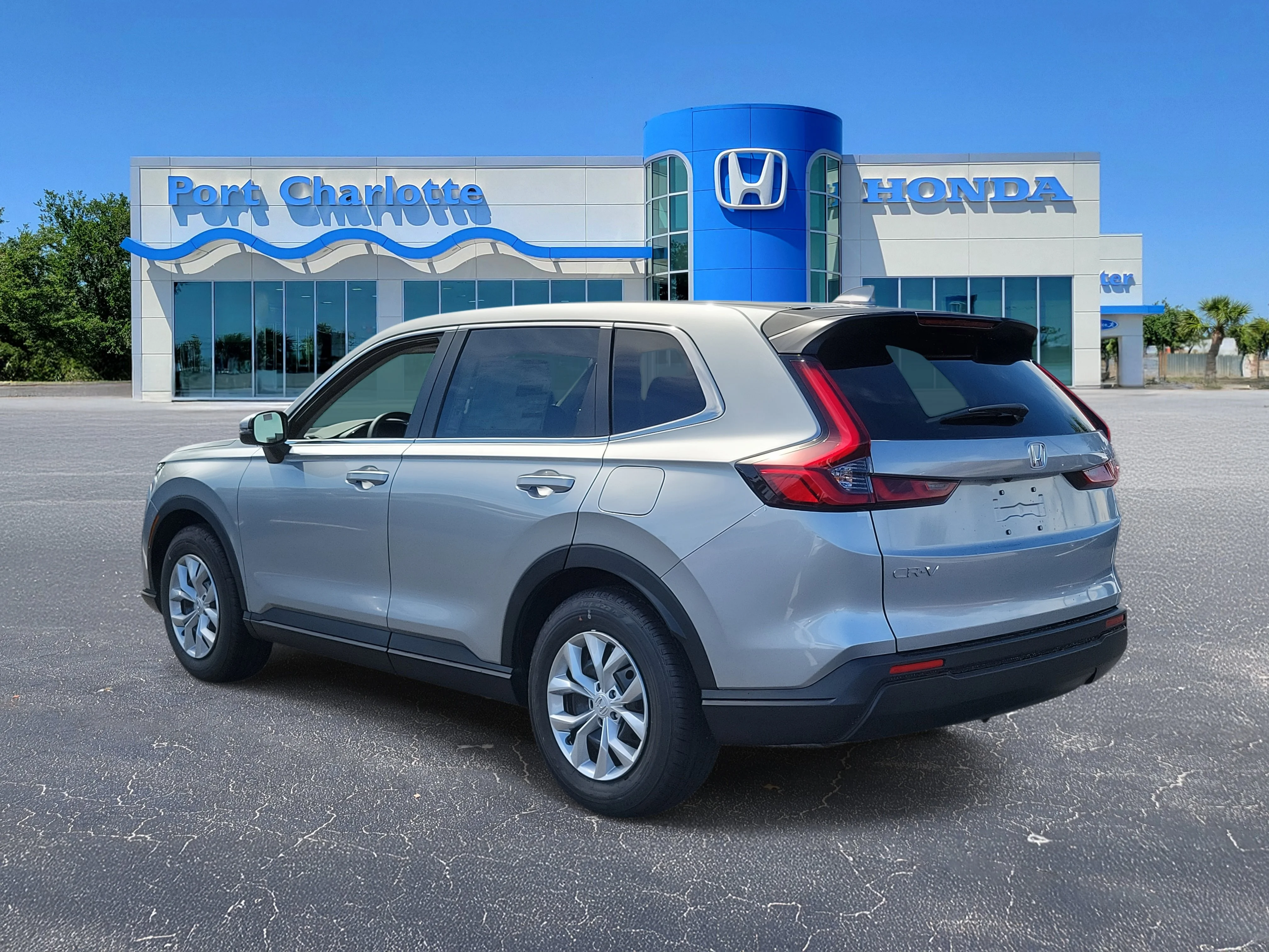 New 2026 Solar Silver Metallic Honda LX image 3