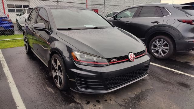2017 Volkswagen Golf GTI 2.0T SE w/Performance Pk 4-door DSG's photo