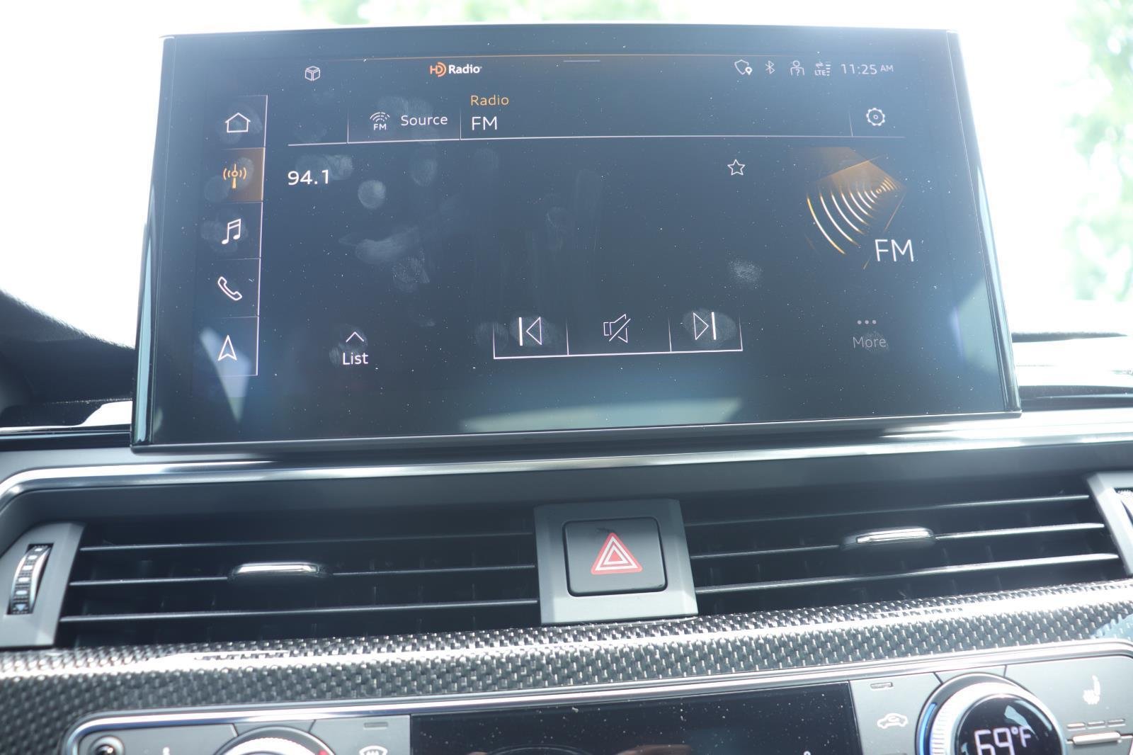 Used 2024 Daytona Gray Pearl Effect Audi Premium Plus image 31