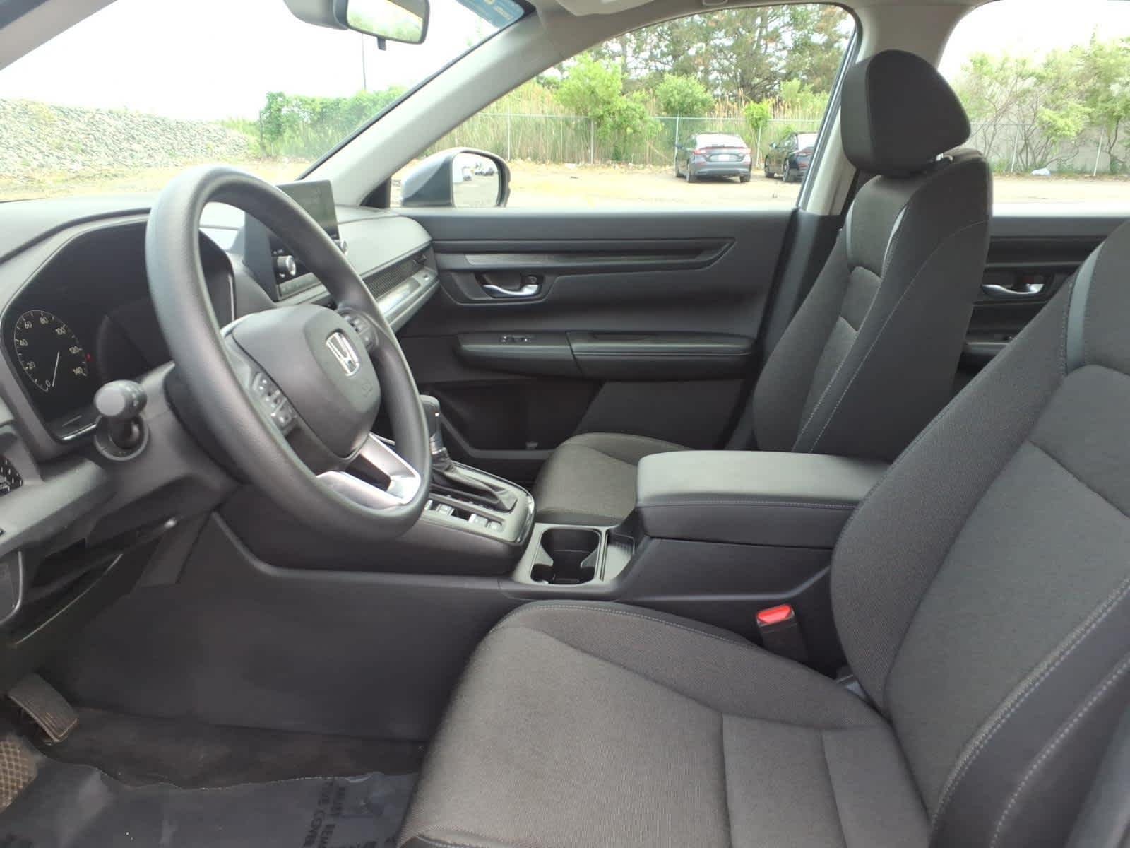 2024 Honda CR-V LX - Photo 18