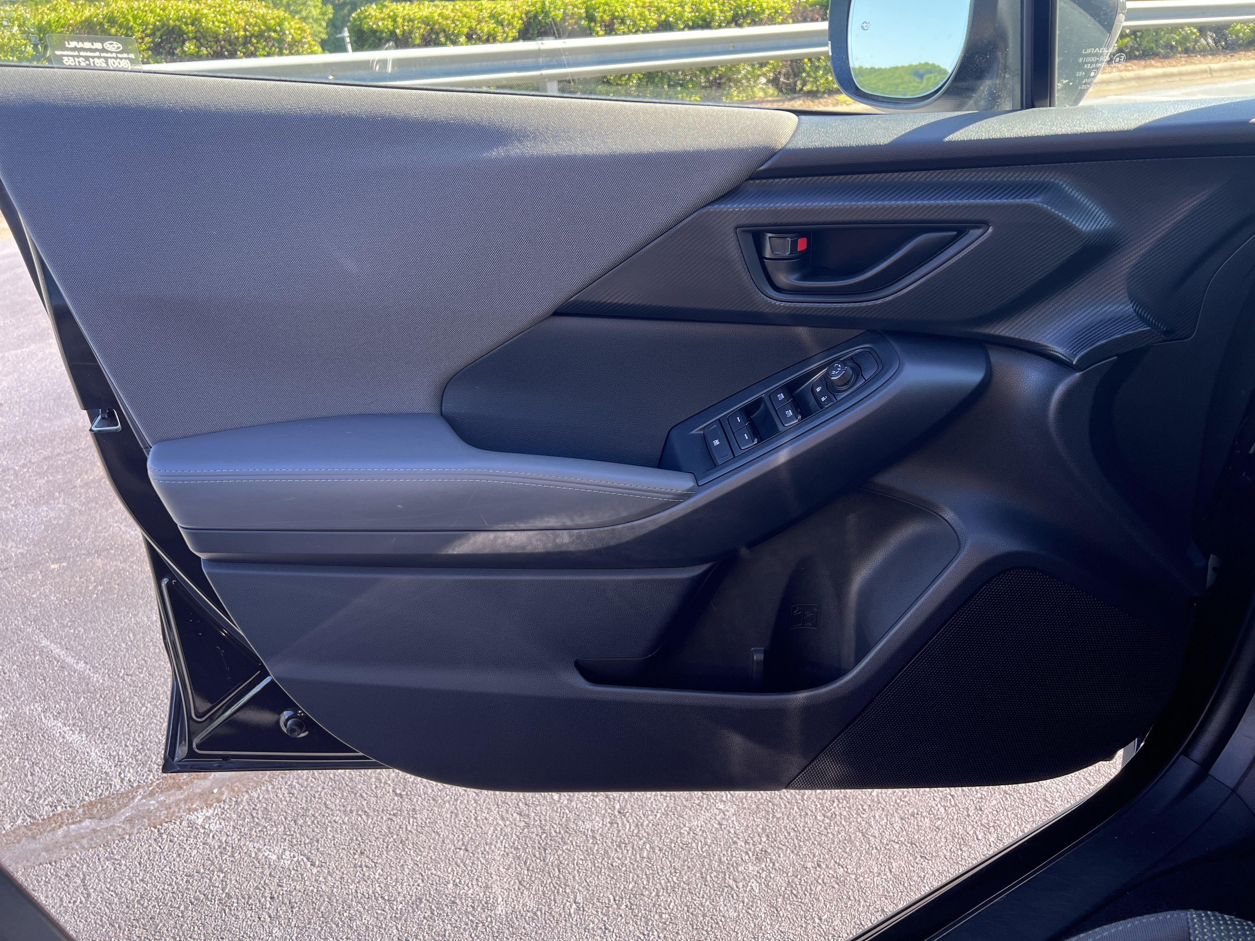 Used 2024 Crystal Black Silica Subaru Premium image 9