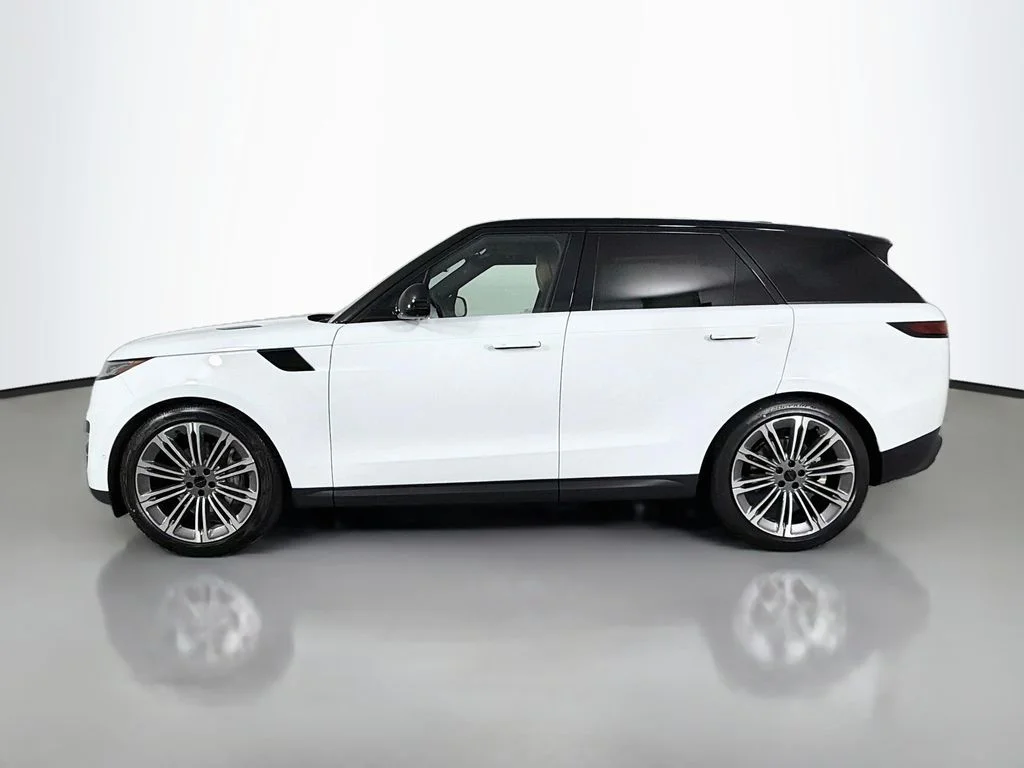 New 2027 Fuji White Land Rover SE image 8
