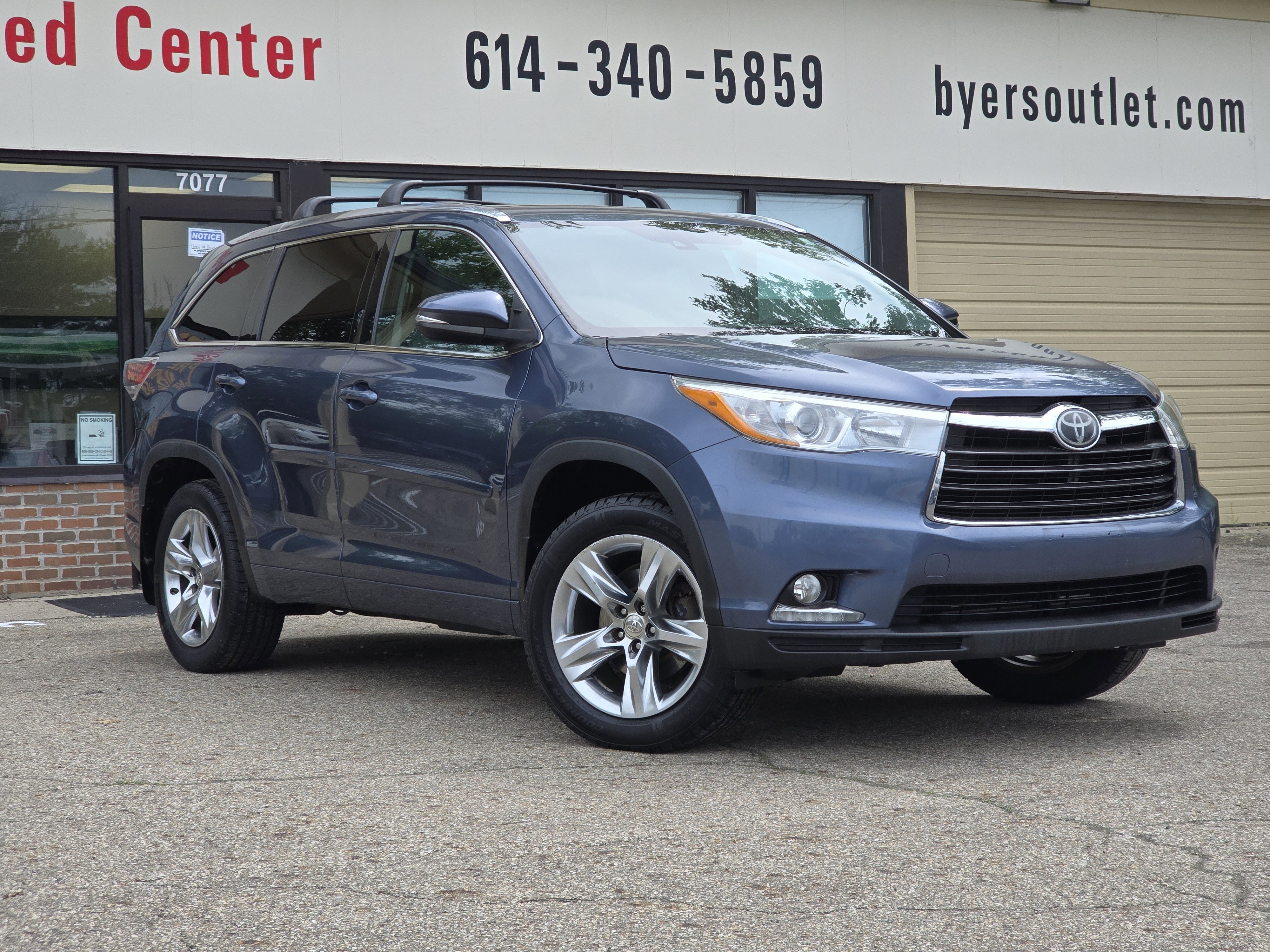 Used 2015 Toyota Highlander Limited Platinum with VIN 5TDDKRFH2FS205919 for sale in Whitehall, OH