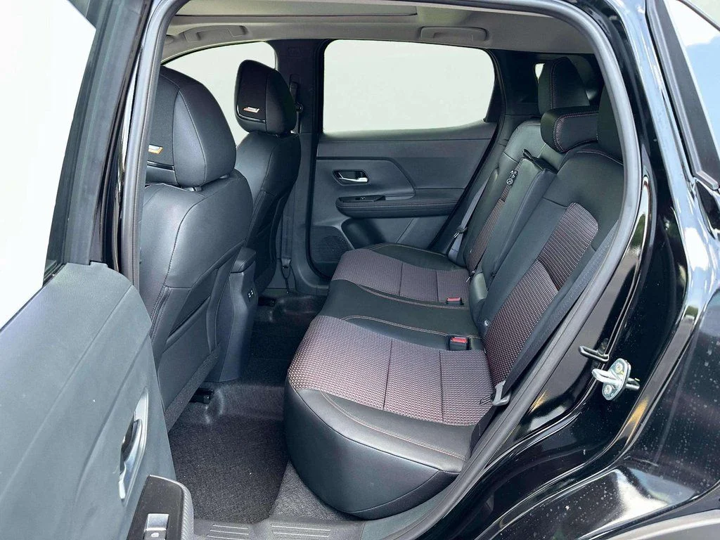 2025 Nissan Kicks SR AWD - Photo 15