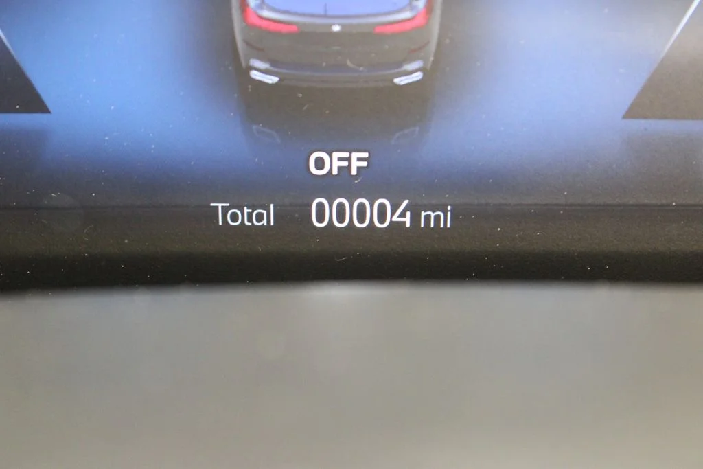 New 2026 Black Sapphire Metallic BMW xDrive40i image 3