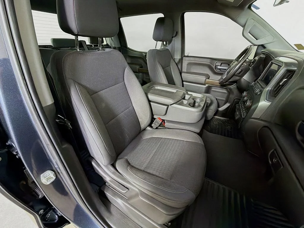 Used 2021 Shadow Gray Metallic Chevrolet RST image 24