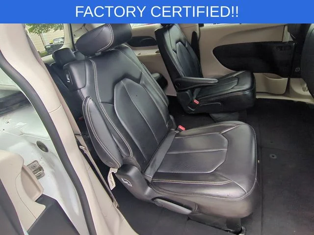 Used 2023 White Chrysler Touring L image 33