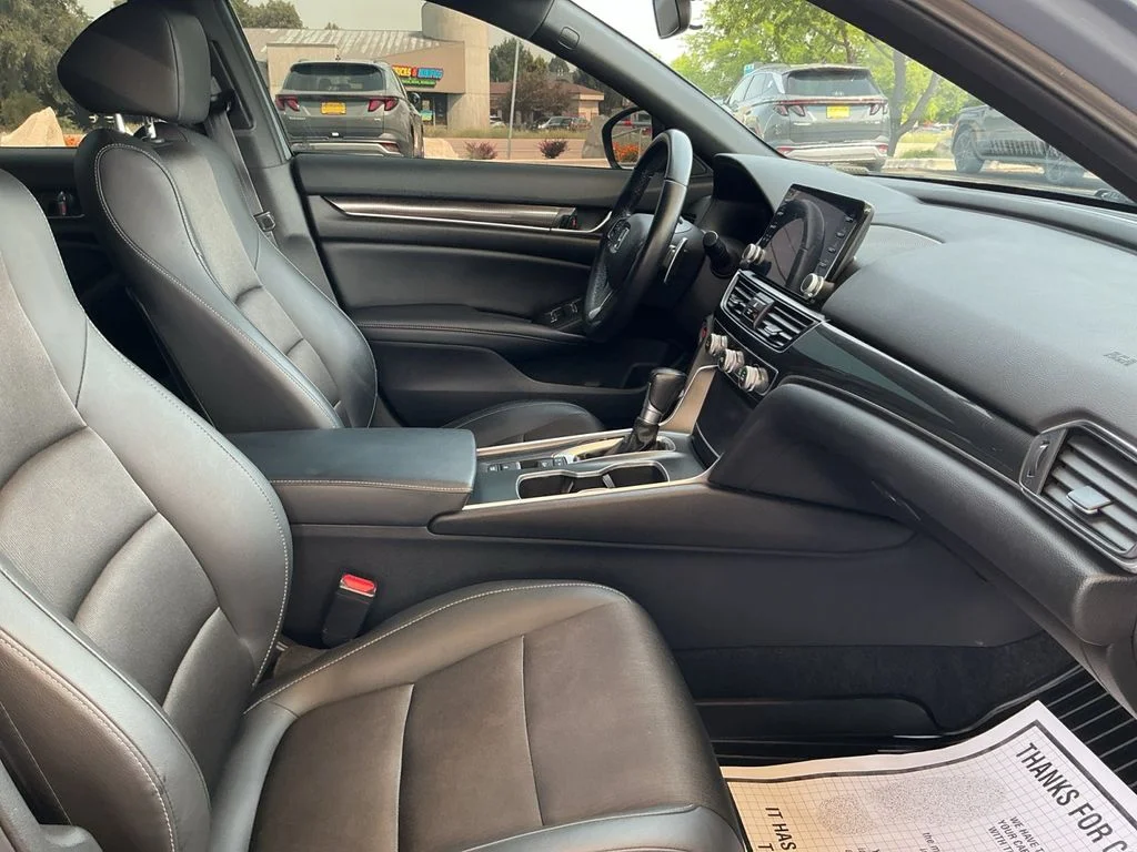 Used 2022 Blue Honda Sport image 25