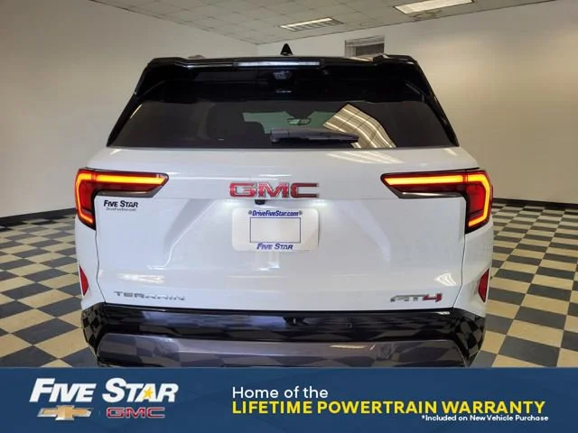2026 GMC Terrain AT4 - Photo 7