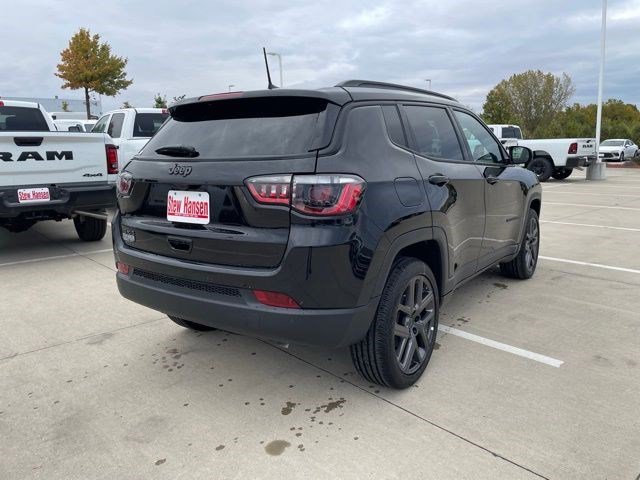 New 2026 Diamond Black Crystal Pearlcoat Jeep Limited Altitude image 4
