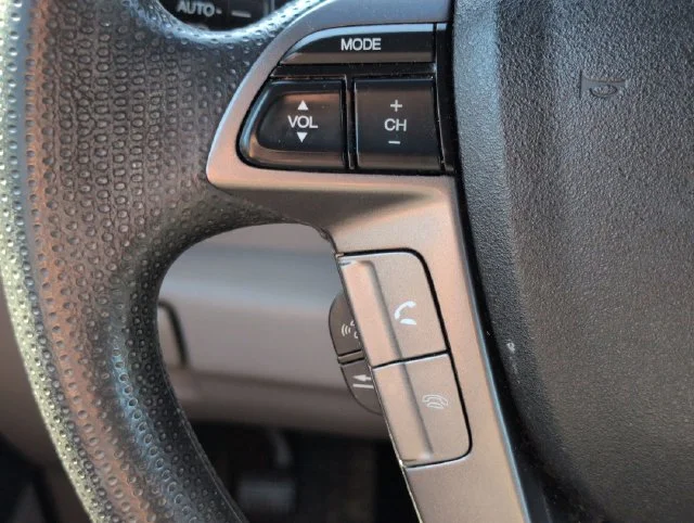 Used 2013  Honda EX image 20