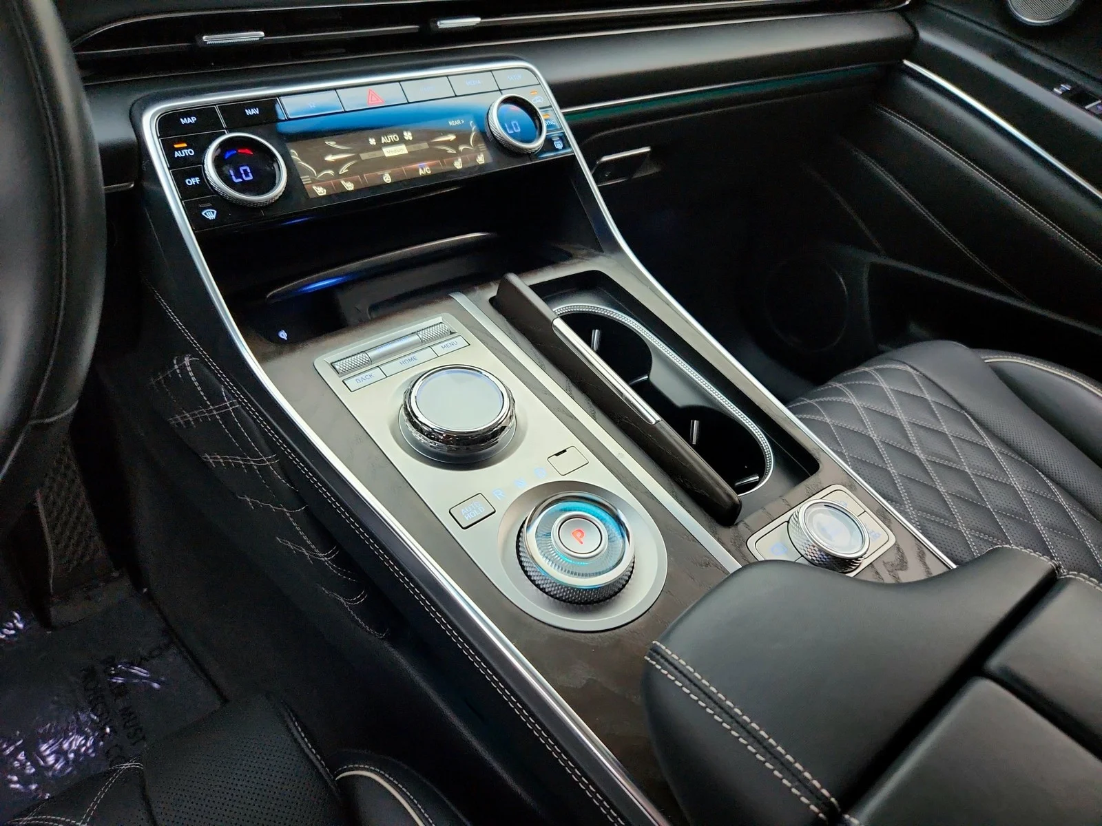 Used 2023 Himalayan Gray Genesis PRESTIGE image 22