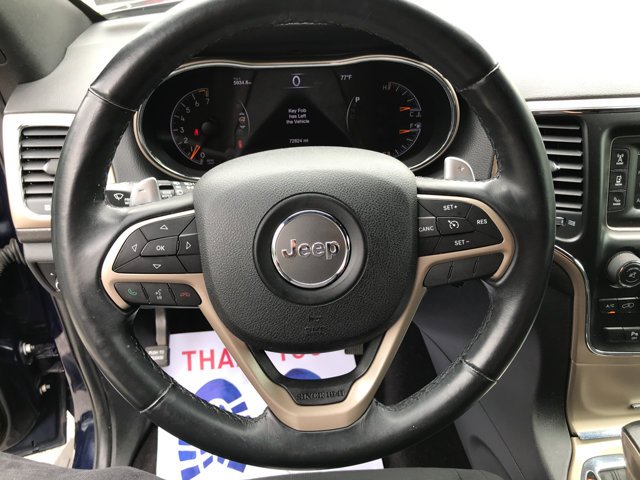 Used 2017 True Blue Pearlcoat Jeep Laredo image 15