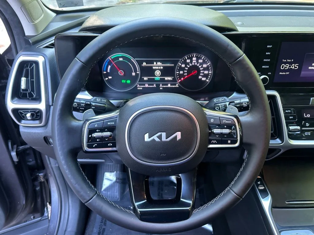 Used 2023 Gray Kia EX image 22