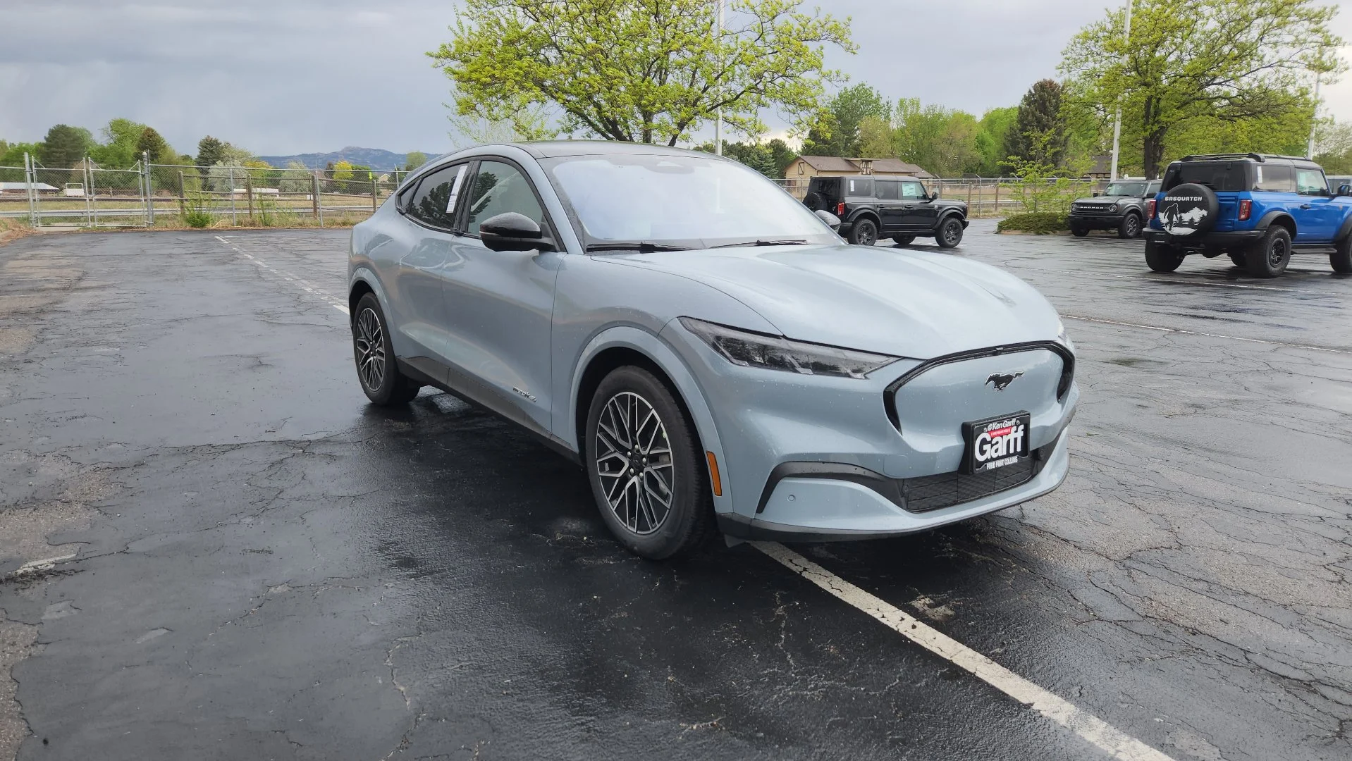 New 2026 Glacier Gray Metallic Tri-coat Ford Premium image 20