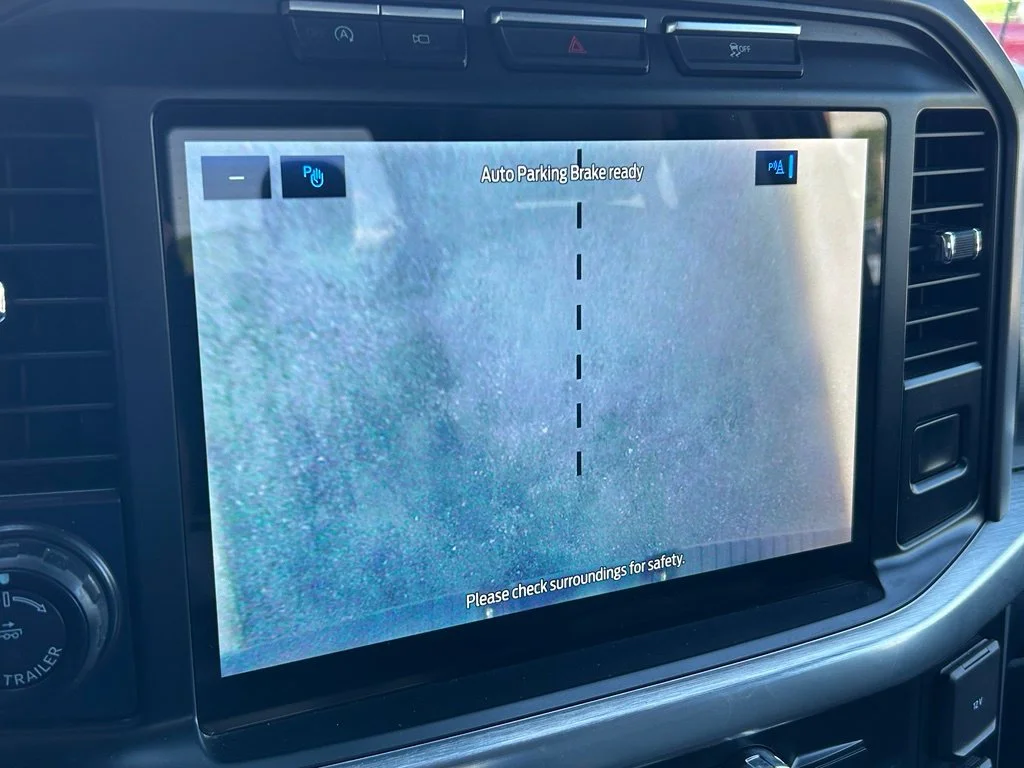 Used 2021 White Ford Lariat image 28