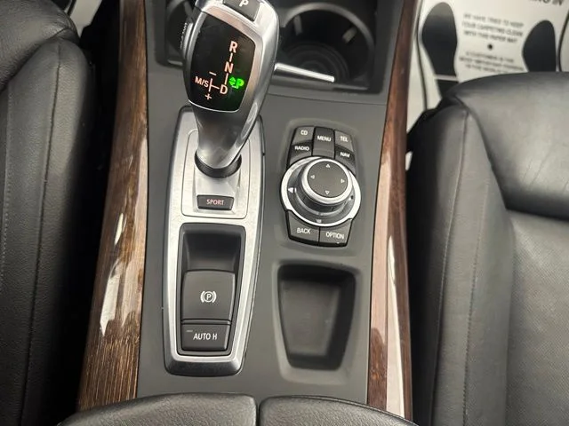 Used 2011 Space Gray Metallic BMW xDrive35i image 19