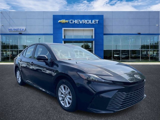 2025 Toyota Camry Hybrid LE