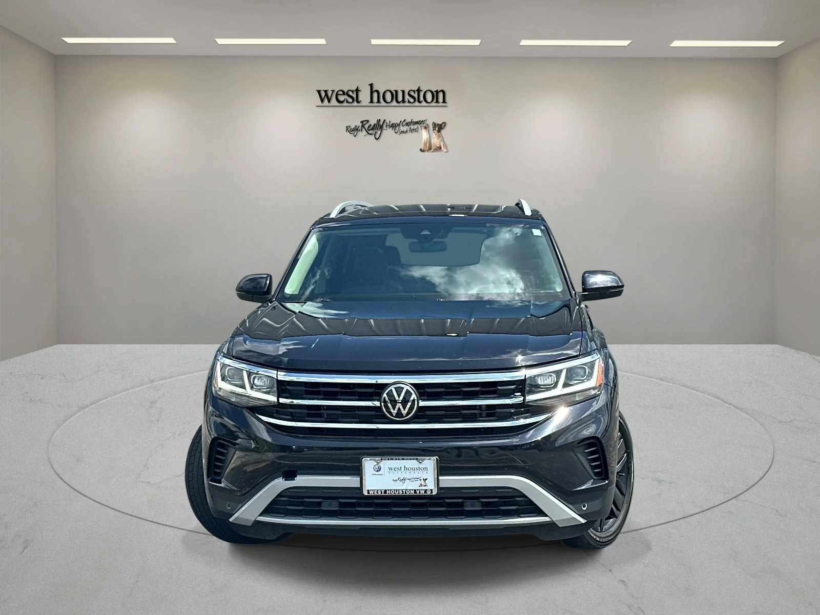 Used 2021 Black Volkswagen 3.6L V6 SEL image 2