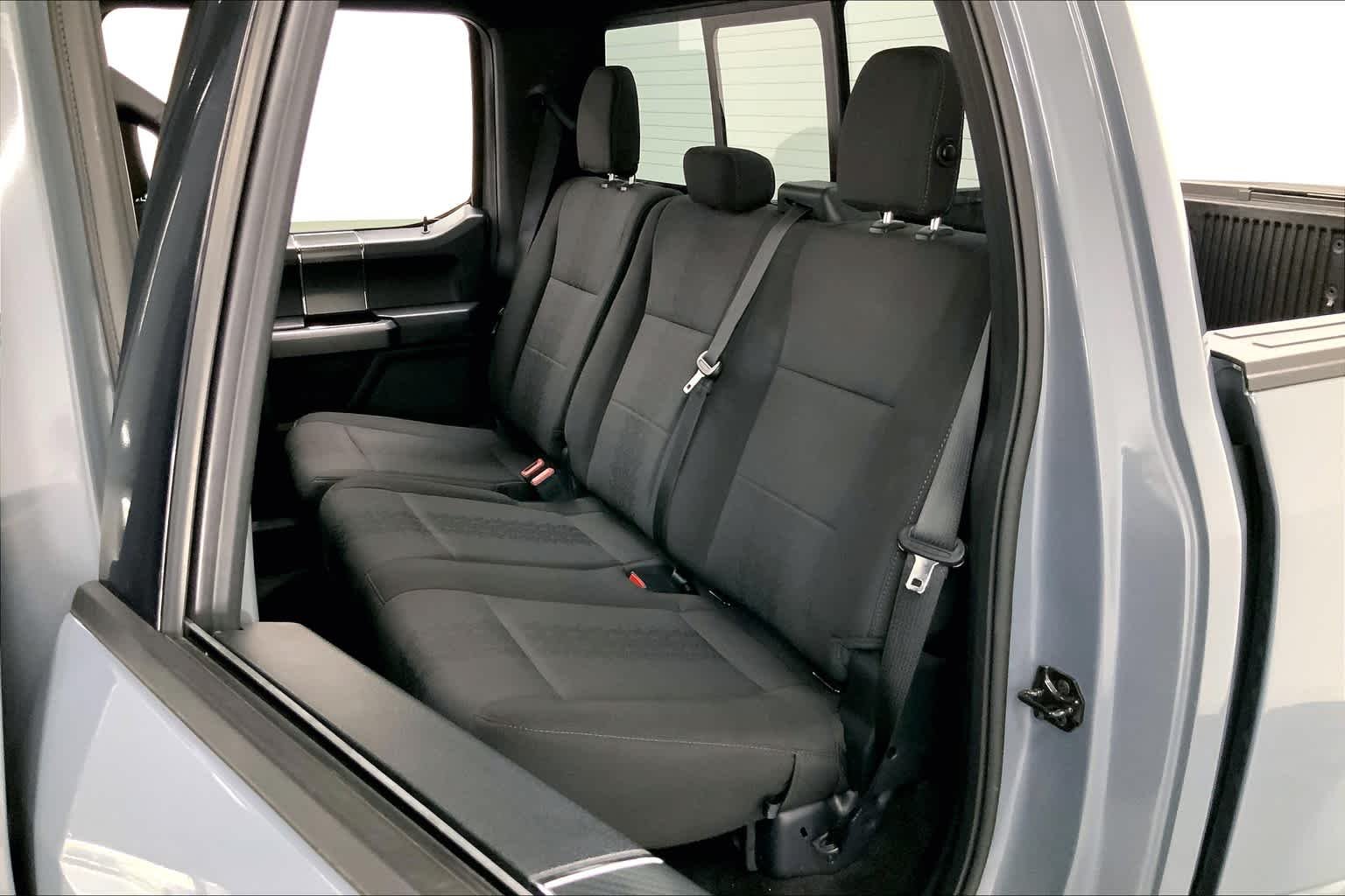 Used 2019 Abyss Gray Metallic Ford XLT image 18