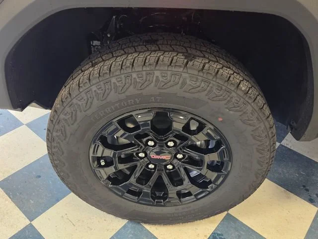 New 2026 Onyx Black GMC Elevation image 19