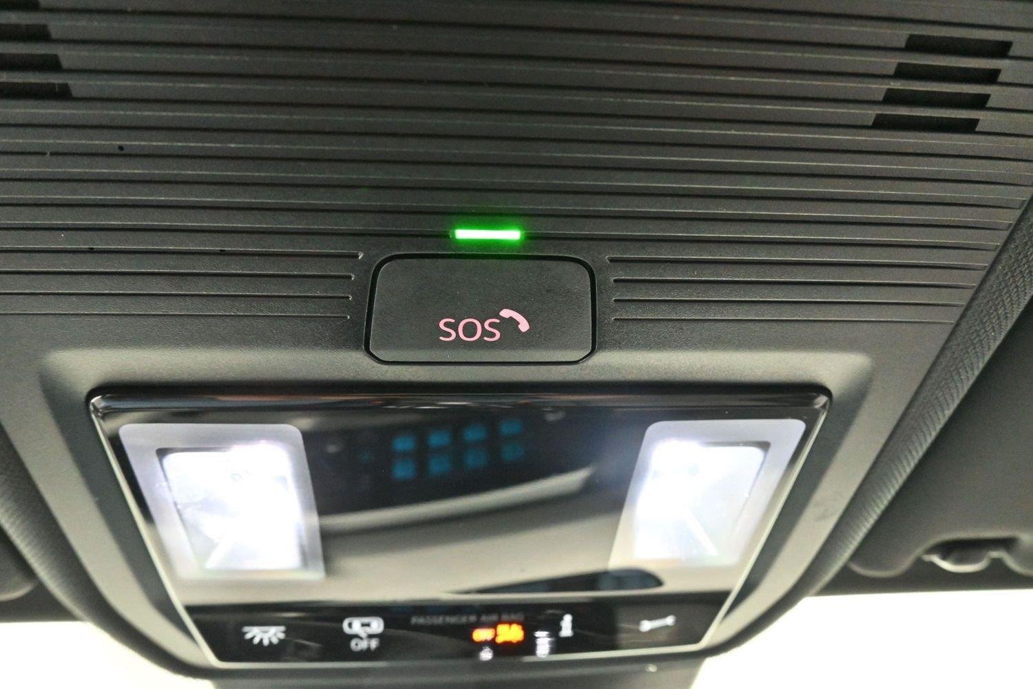 Used 2024 Mythos Black Metallic Volkswagen S image 29
