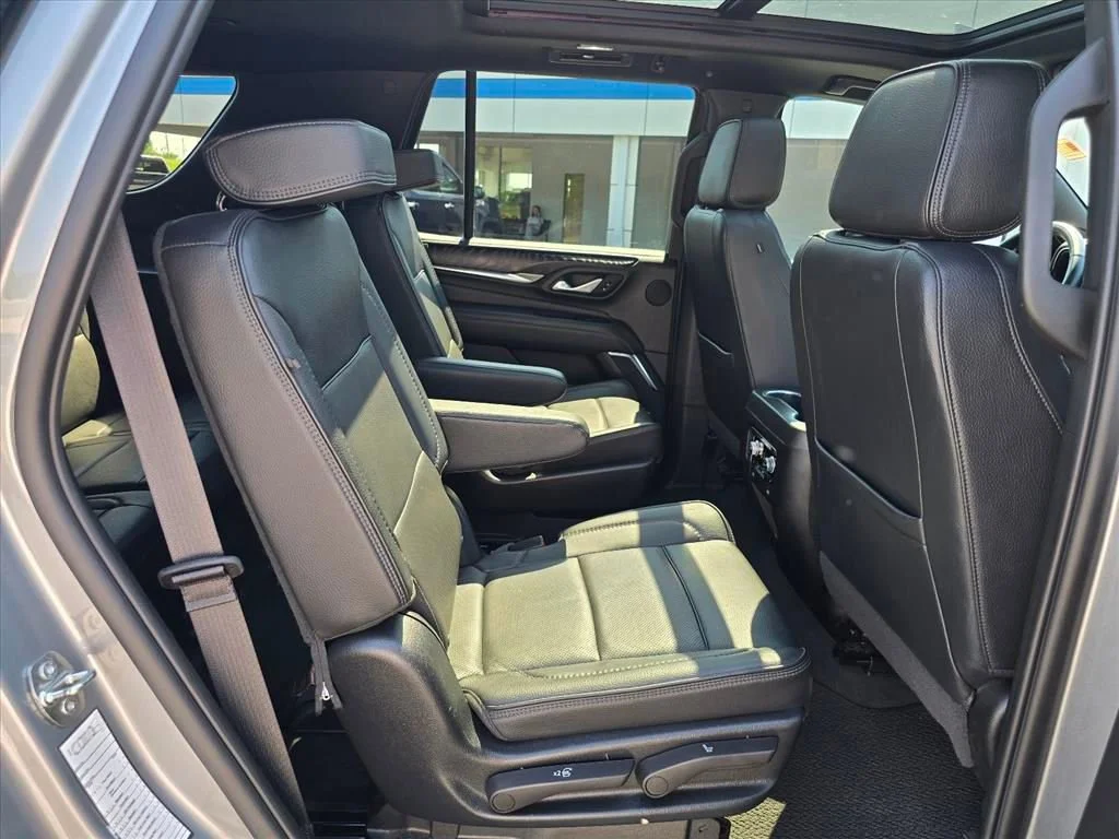 Used 2023 Sterling Metallic GMC Denali image 13