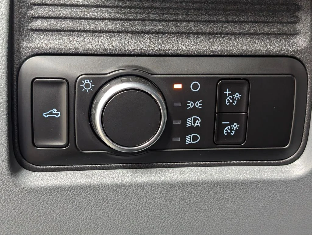 New 2026 Agate Black Metallic Ford F-250® XL image 12