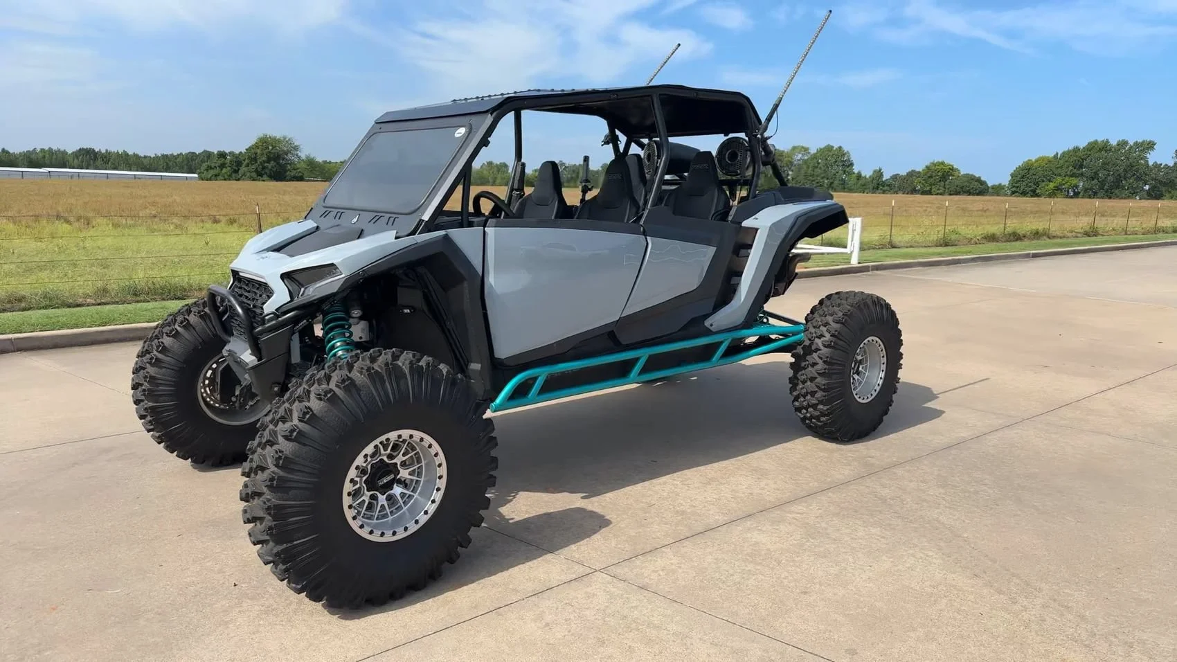 Used 2025 Black Polaris  image 3