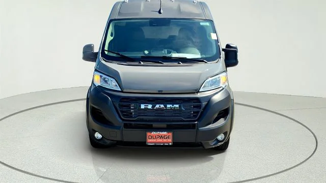 New 2026 Ceramic Gray Clear-Coat Exterior Paint RAM Base image 3