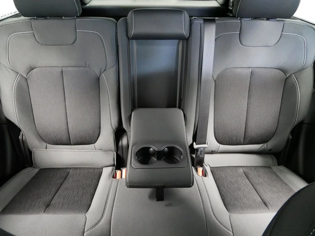 2025 Jeep Grand Cherokee Laredo - Photo 22
