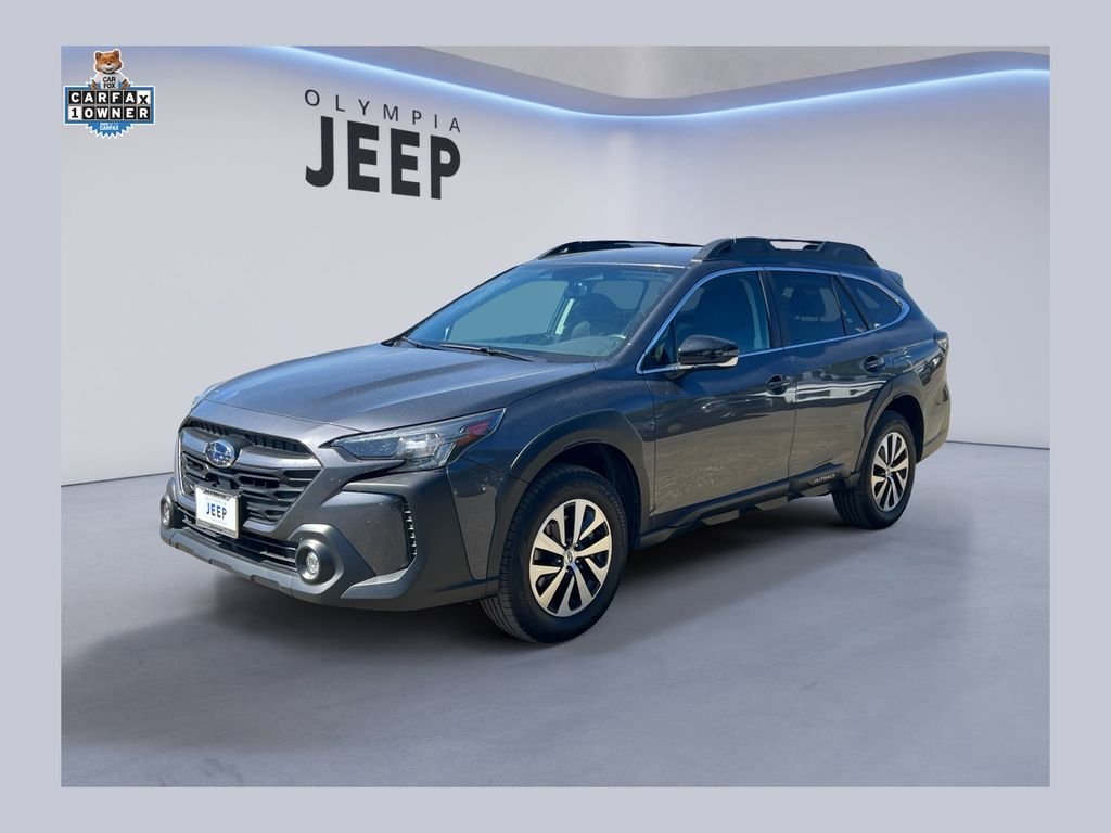 2023 Subaru Outback Premium's photo