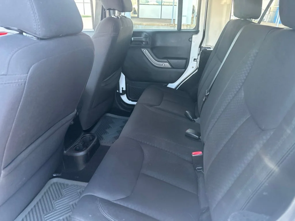 Used 2014 White Jeep Unlimited Sport image 23